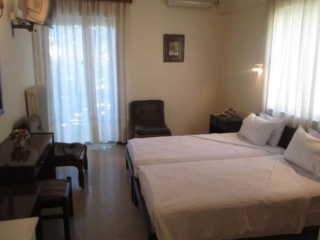 Ermis Hotel ลูตราอิปาตริส ห้อง รูปภาพ